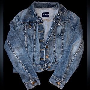 MIA & MOSS DENIM JACKET Size Small. EUC.